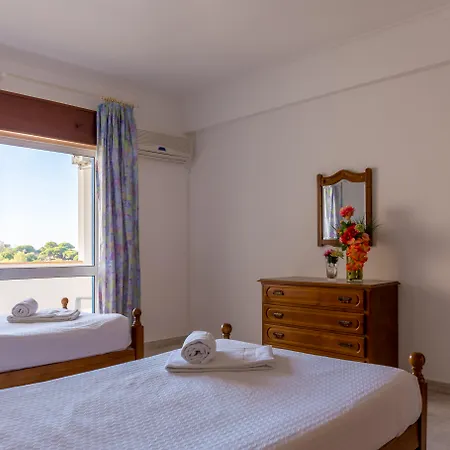 Cantinho Do Mar Апарт-готель 4*