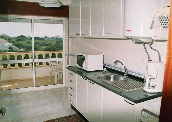 Cantinho Do Mar Apart-hotel 4*