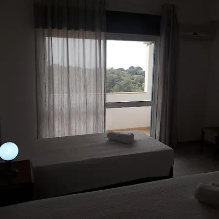 Cantinho Do Mar 아파트호텔 4*
