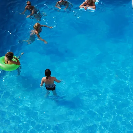 Aparthotel Cantinho Do Mar