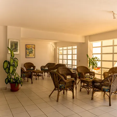 Cantinho Do Mar Aparthotel