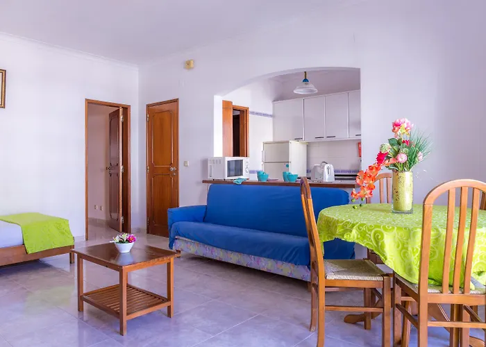 公寓式酒店 Cantinho Do Mar 4*