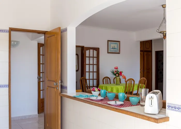 Cantinho Do Mar Apartahotel