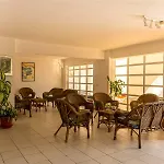 Aparthotel Cantinho Do Mar 4*